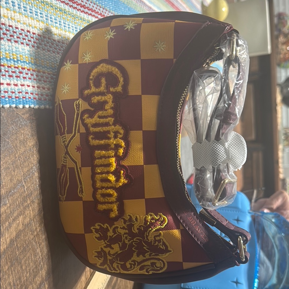 Gryffindor Checkered Shoulder Bag